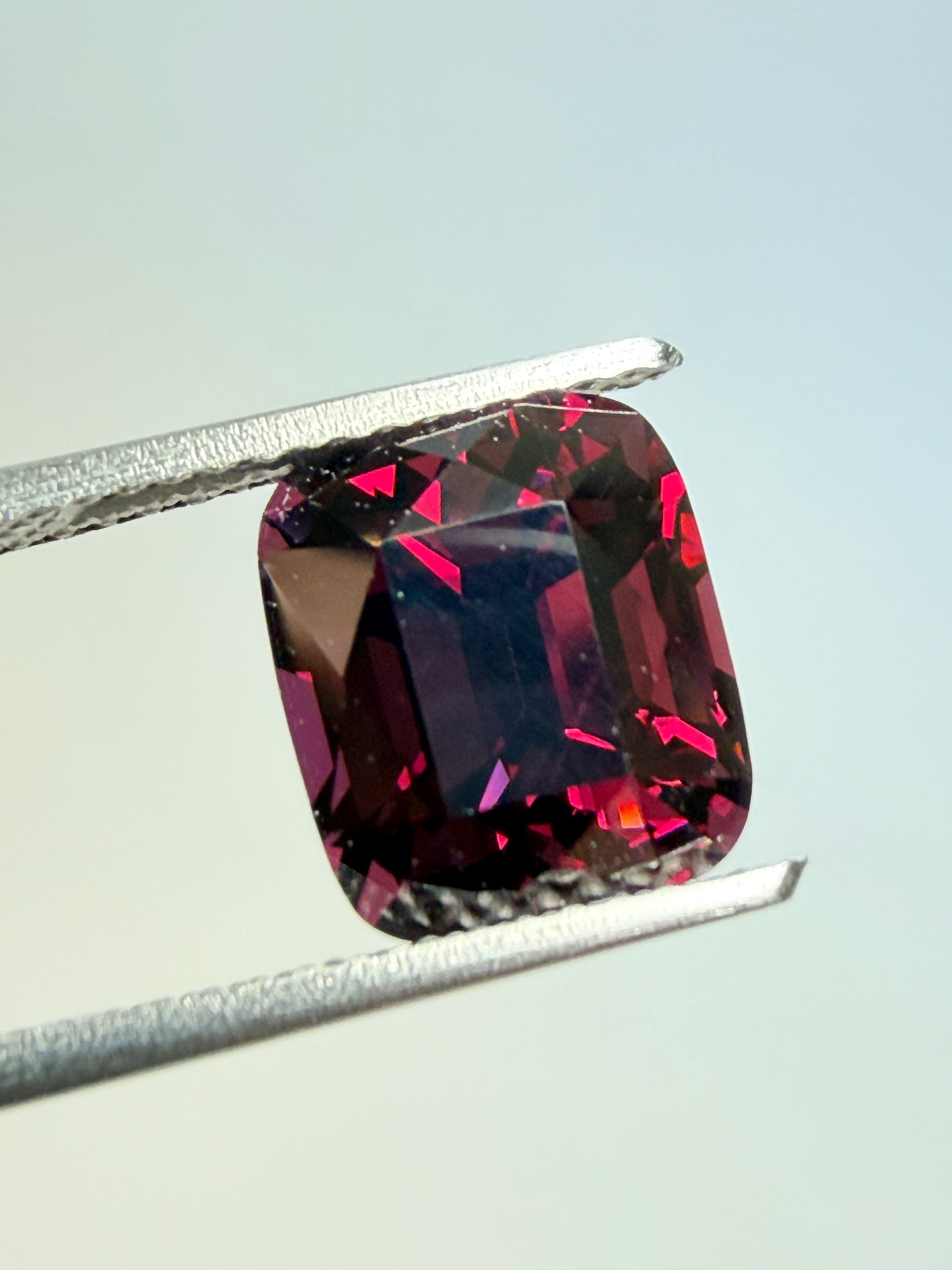 Vietnamese Purple Spinel 4.67ct