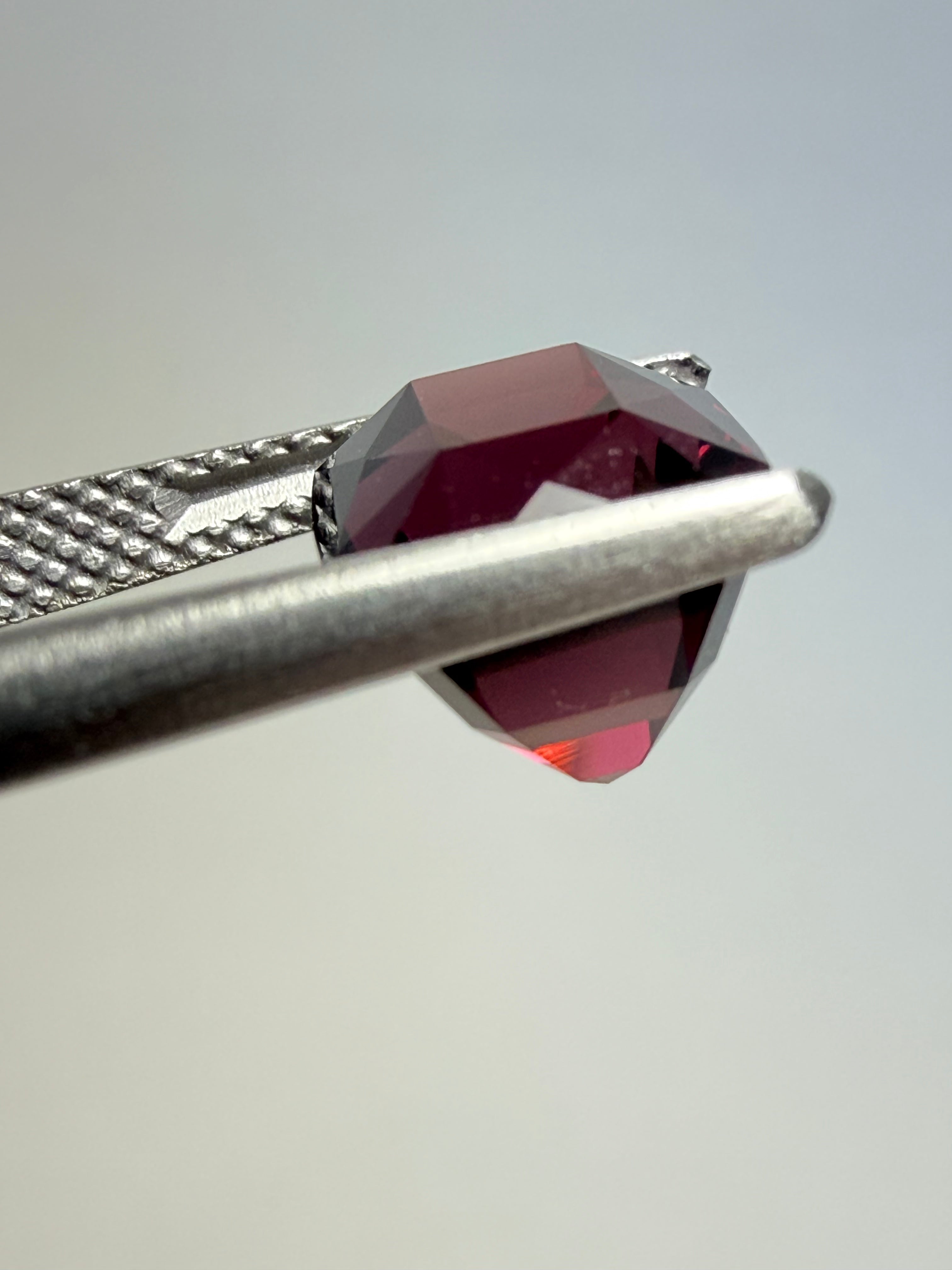 Vietnamese Purple Spinel 4.67ct