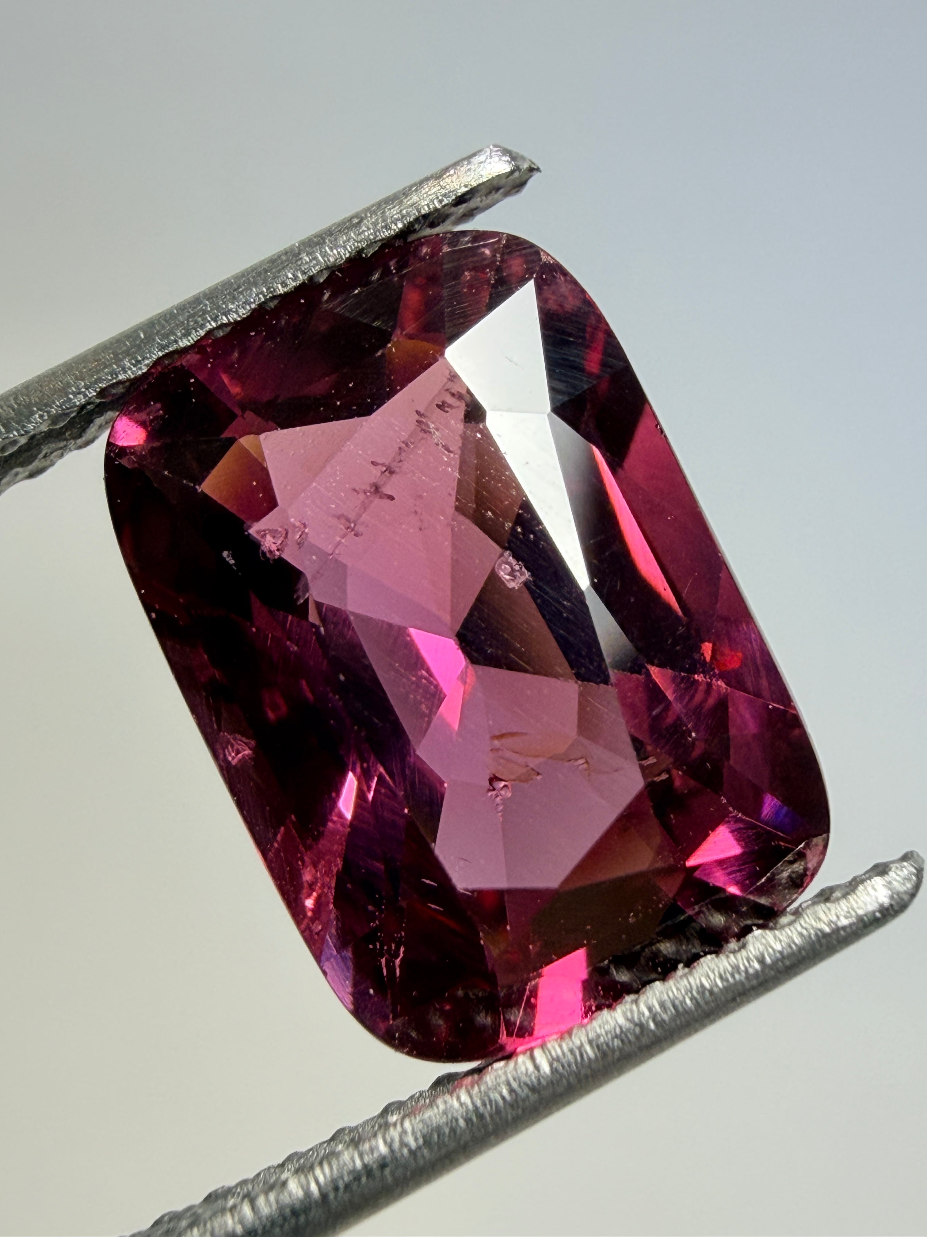 Pink Purple Spinel 4.31ct