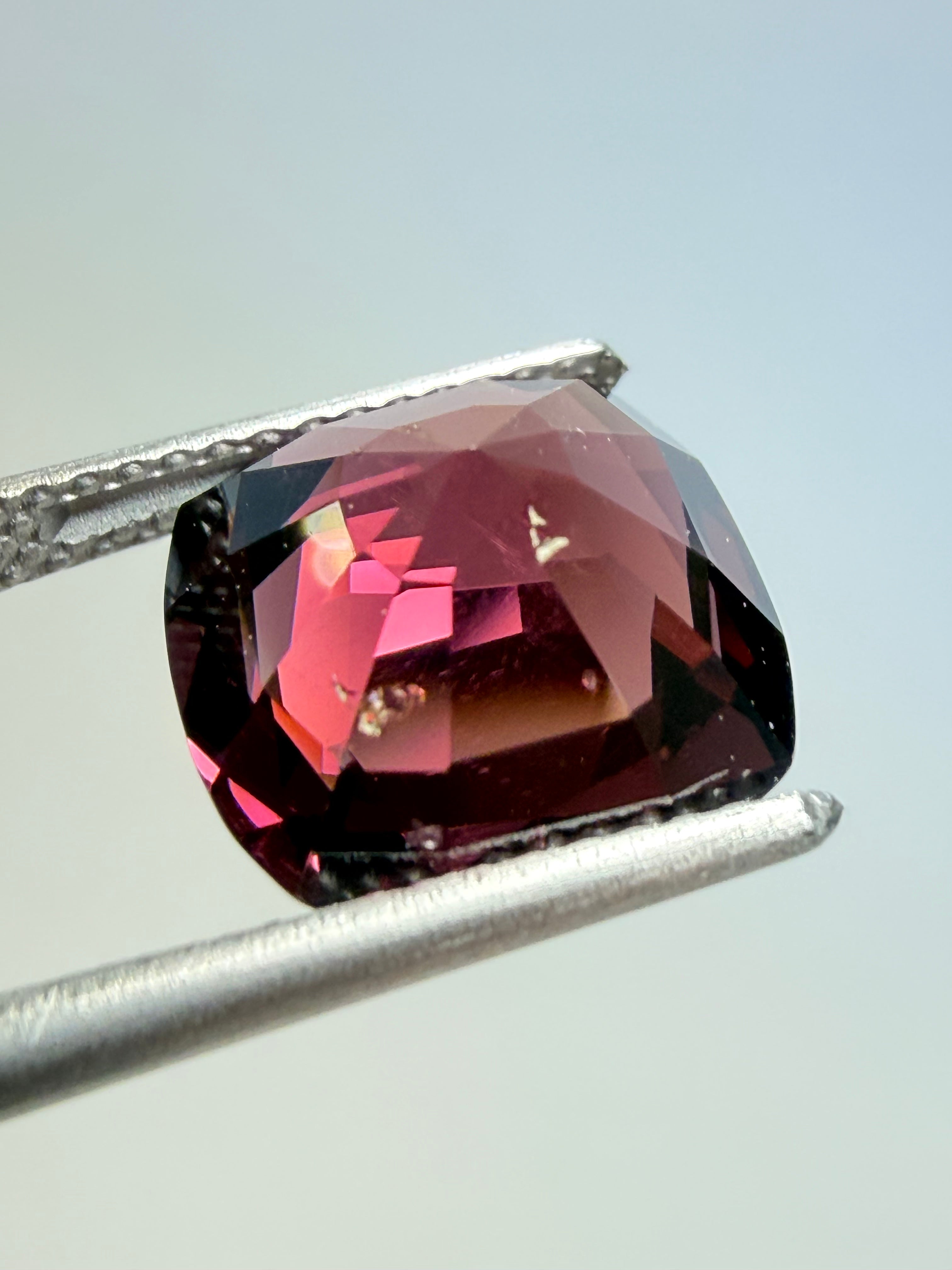 Purple Red Spinel 5.05ct