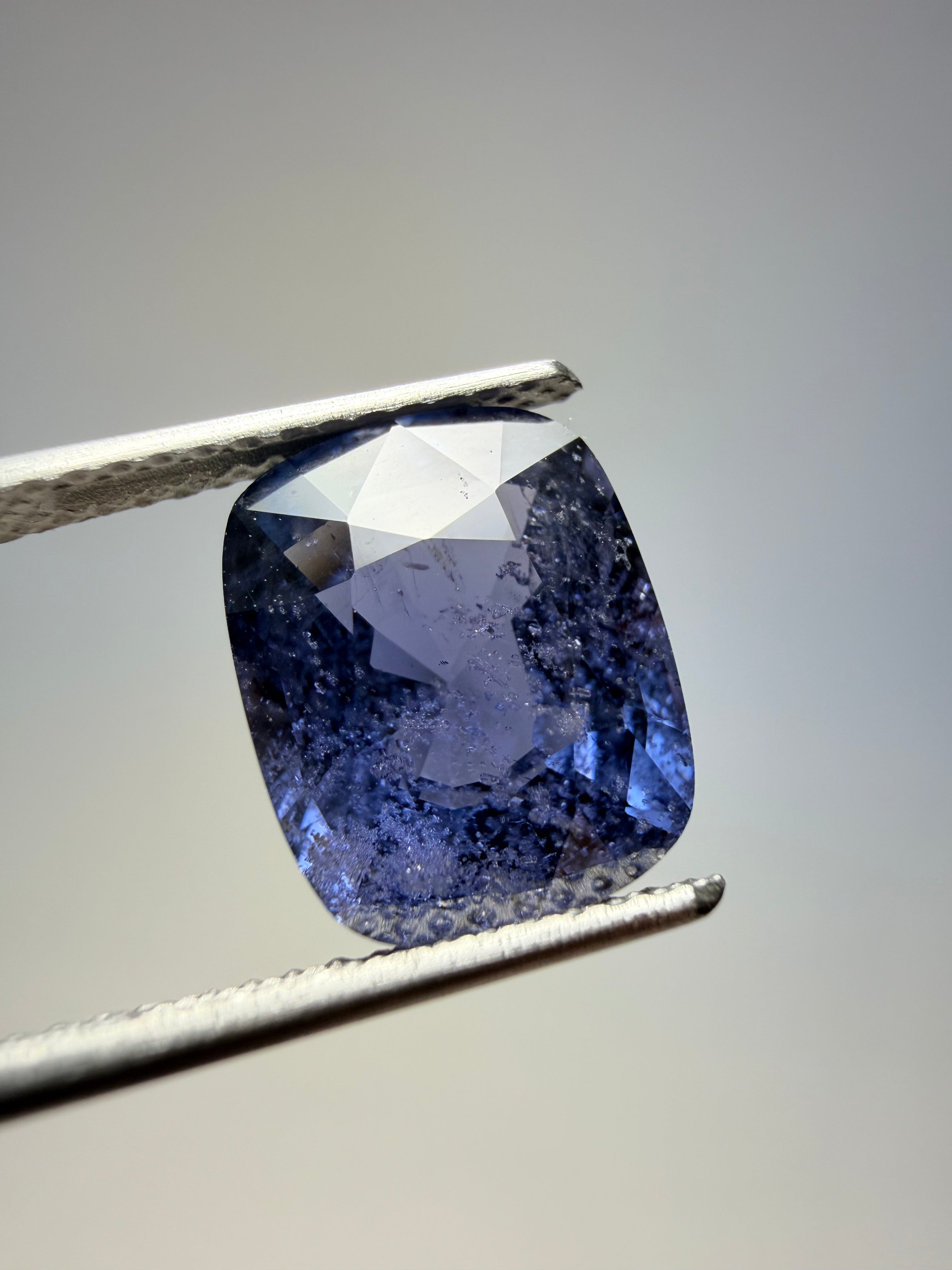 Blue Spinel 4.10ct