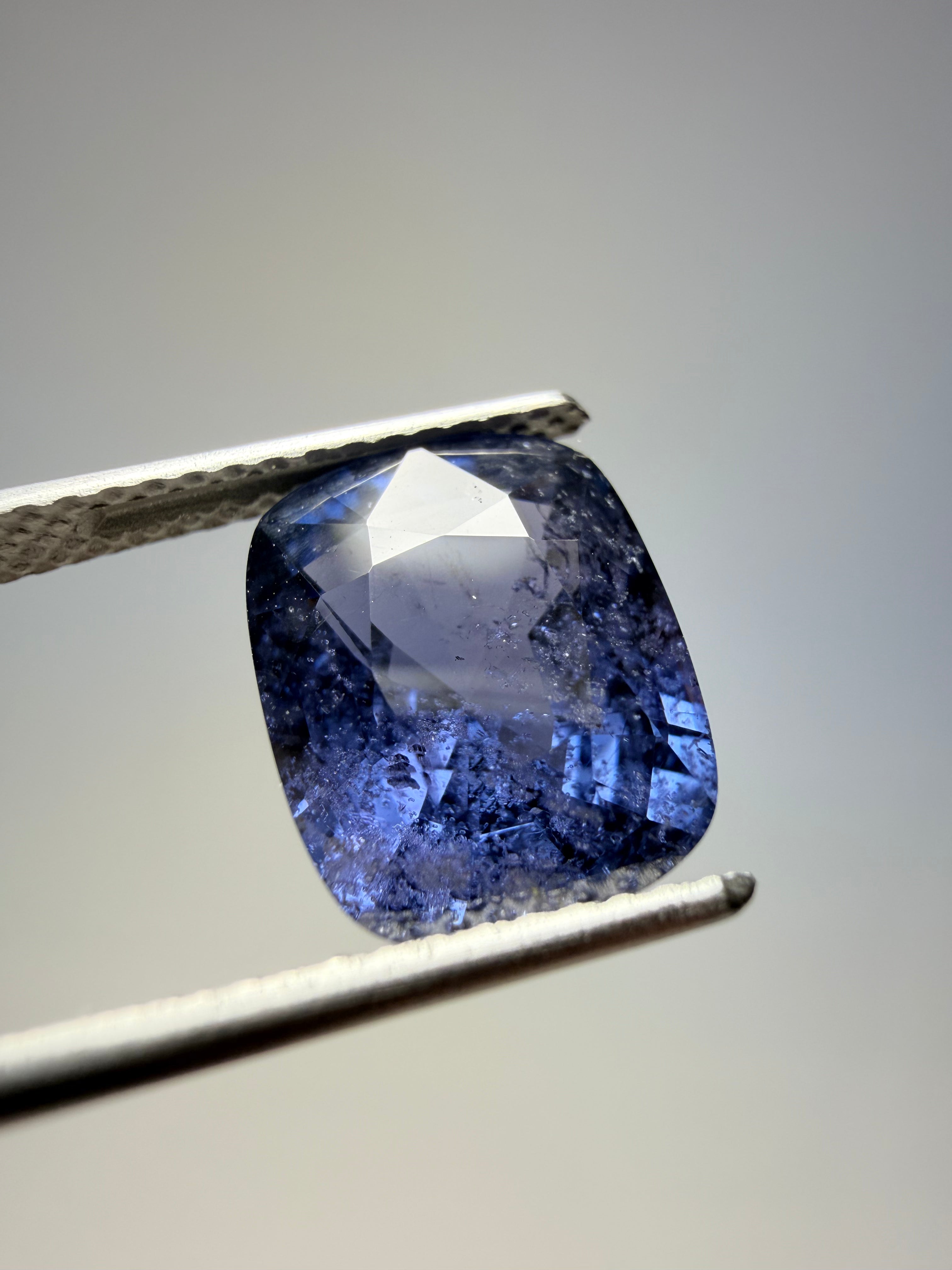 Blue Spinel 4.10ct