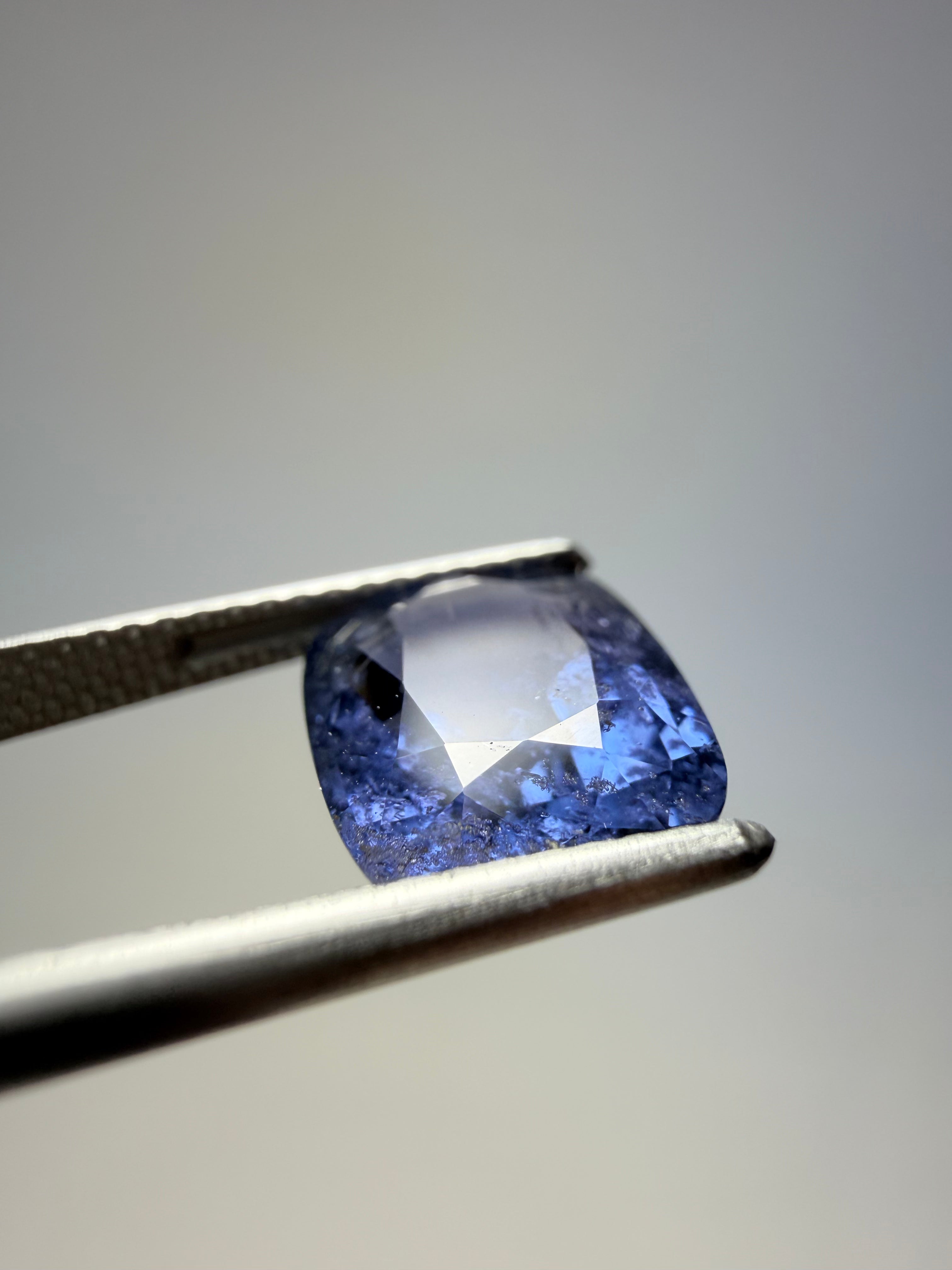 Blue Spinel 4.10ct
