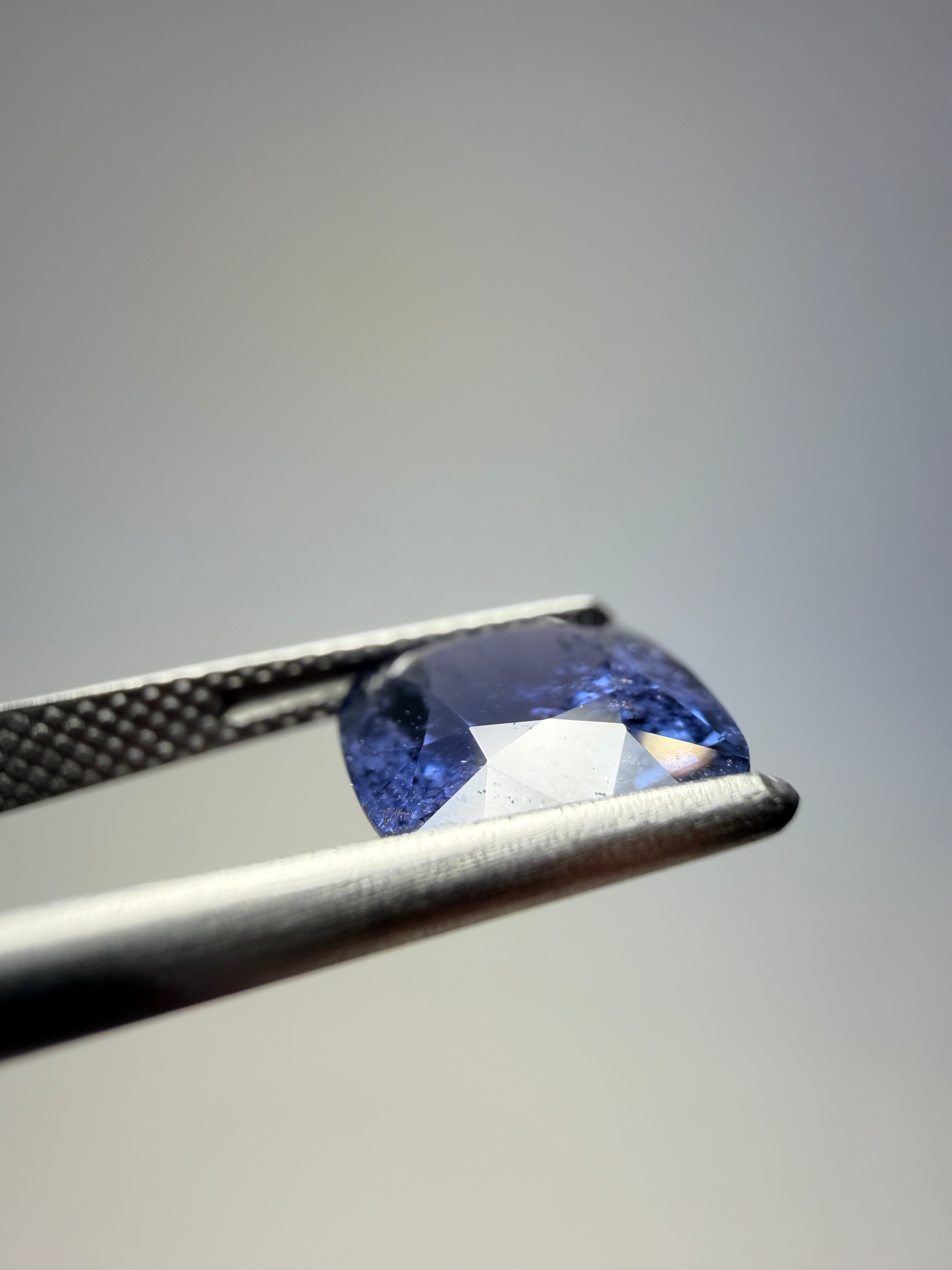 Blue Spinel 4.10ct