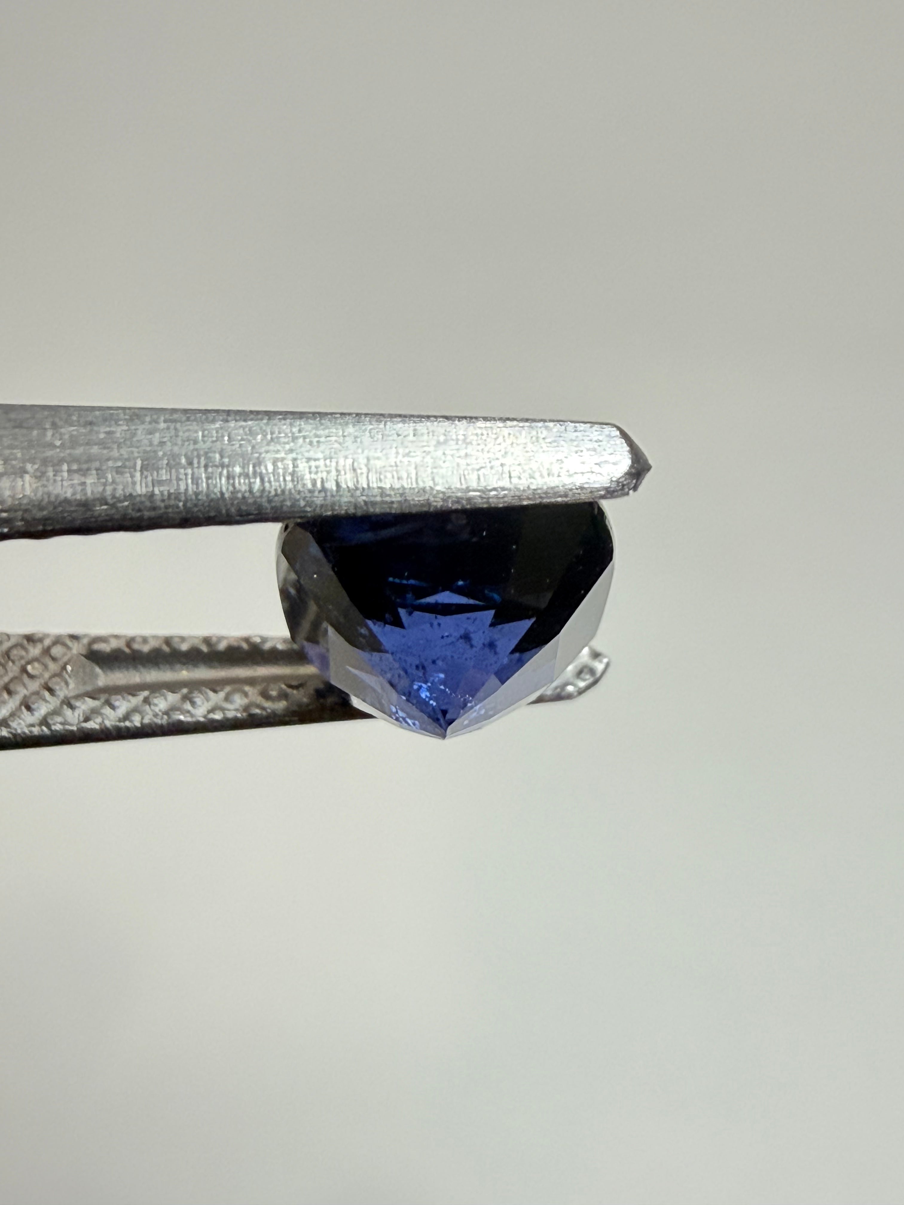 Blue Spinel 2.10ct