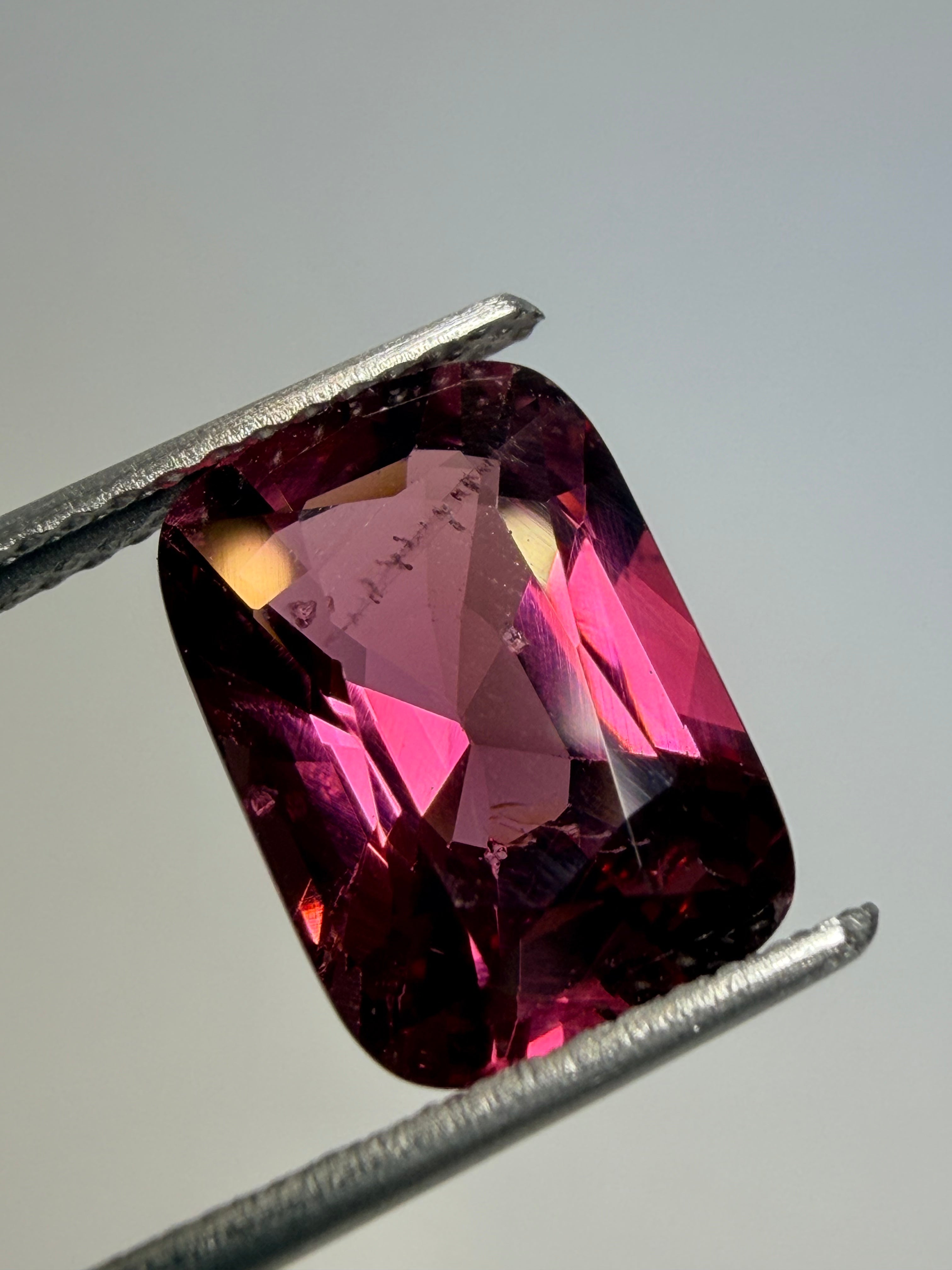 Pink Purple Spinel 4.31ct