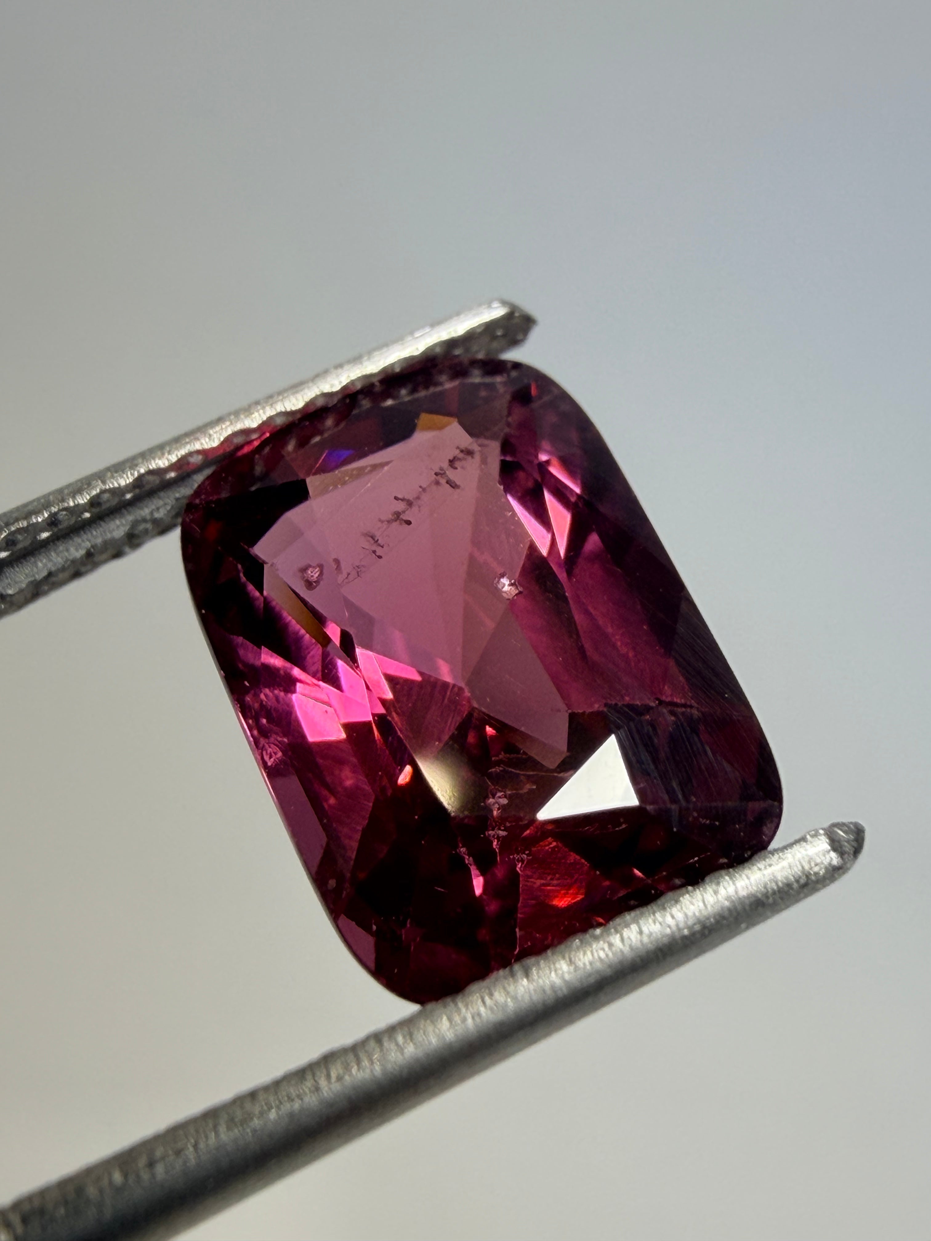 Pink Purple Spinel 4.31ct