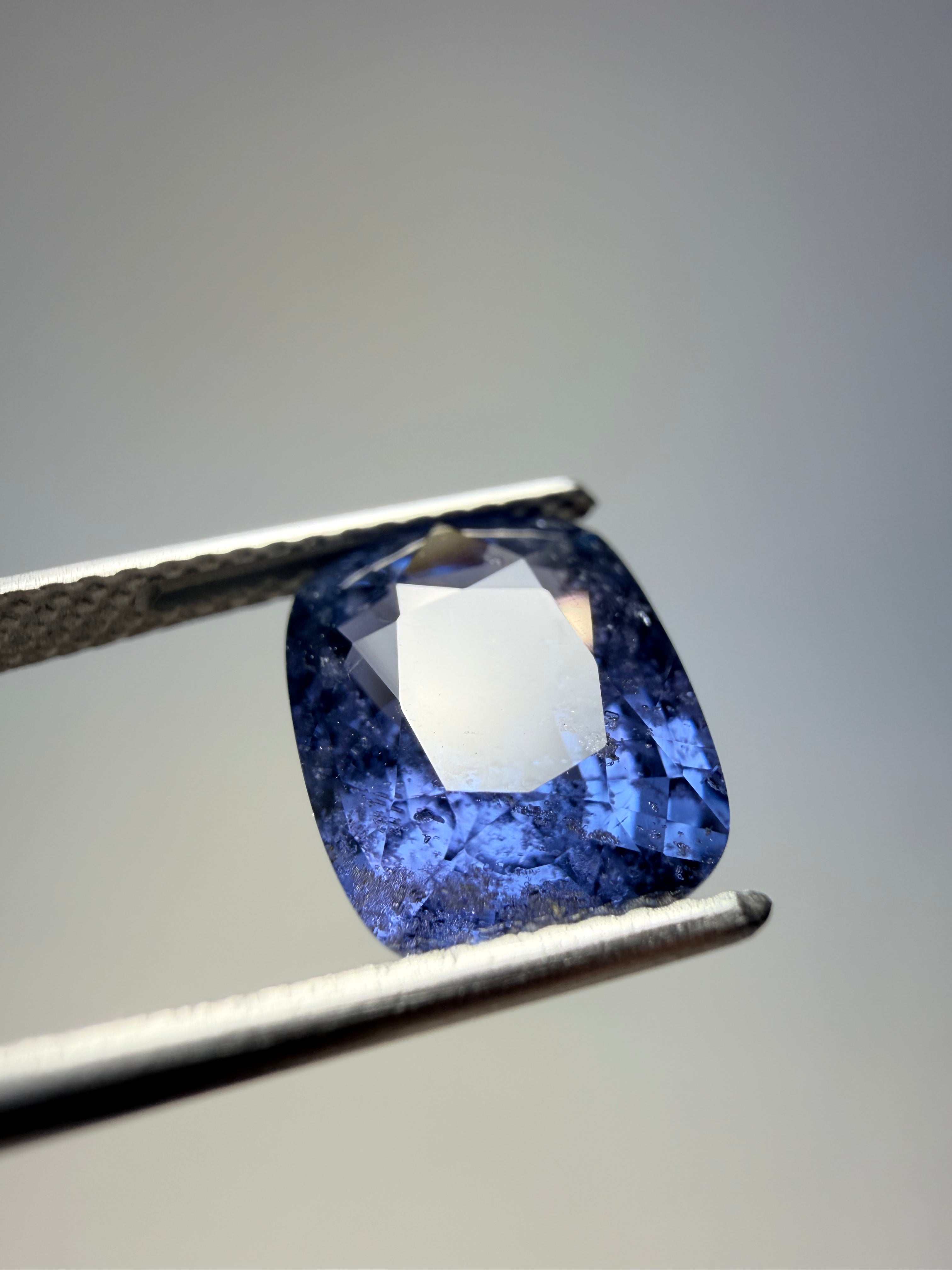 Blue Spinel 4.10ct