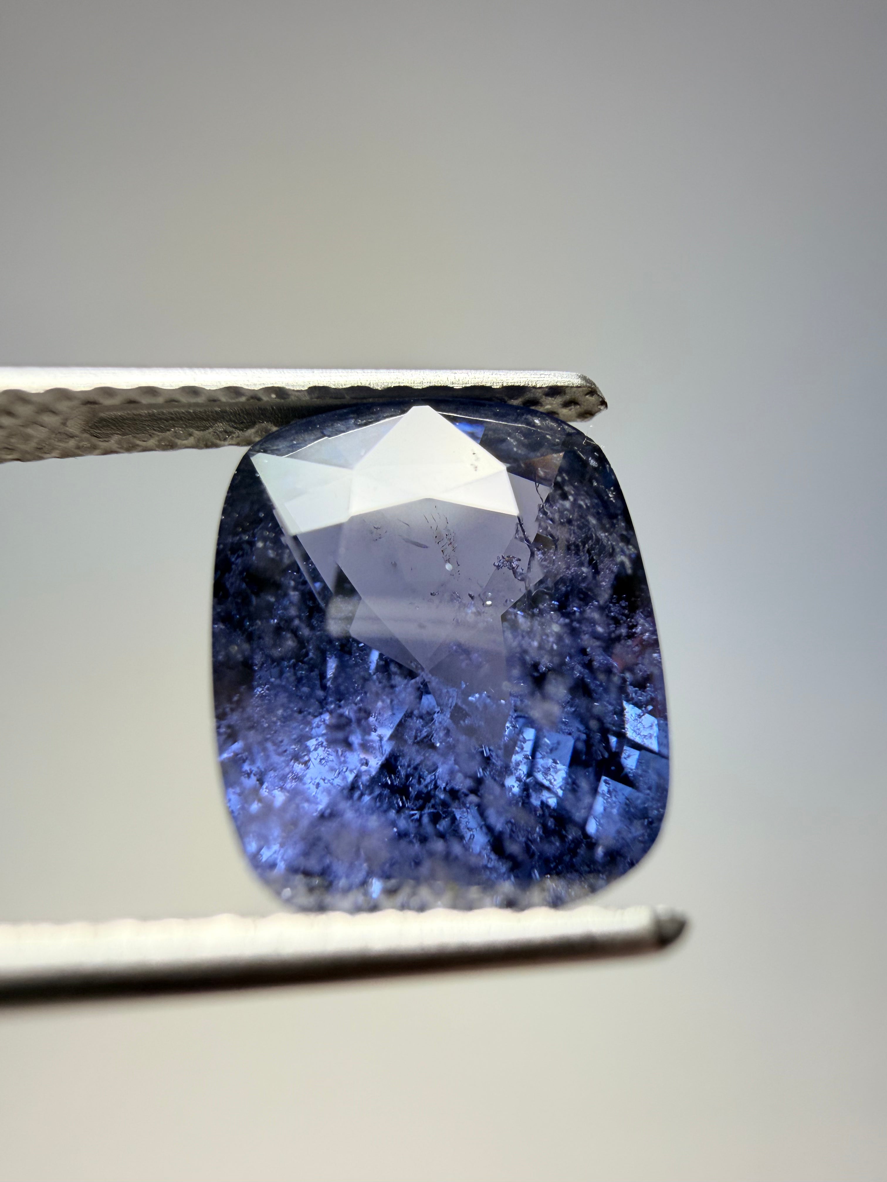 Blue Spinel 4.10ct
