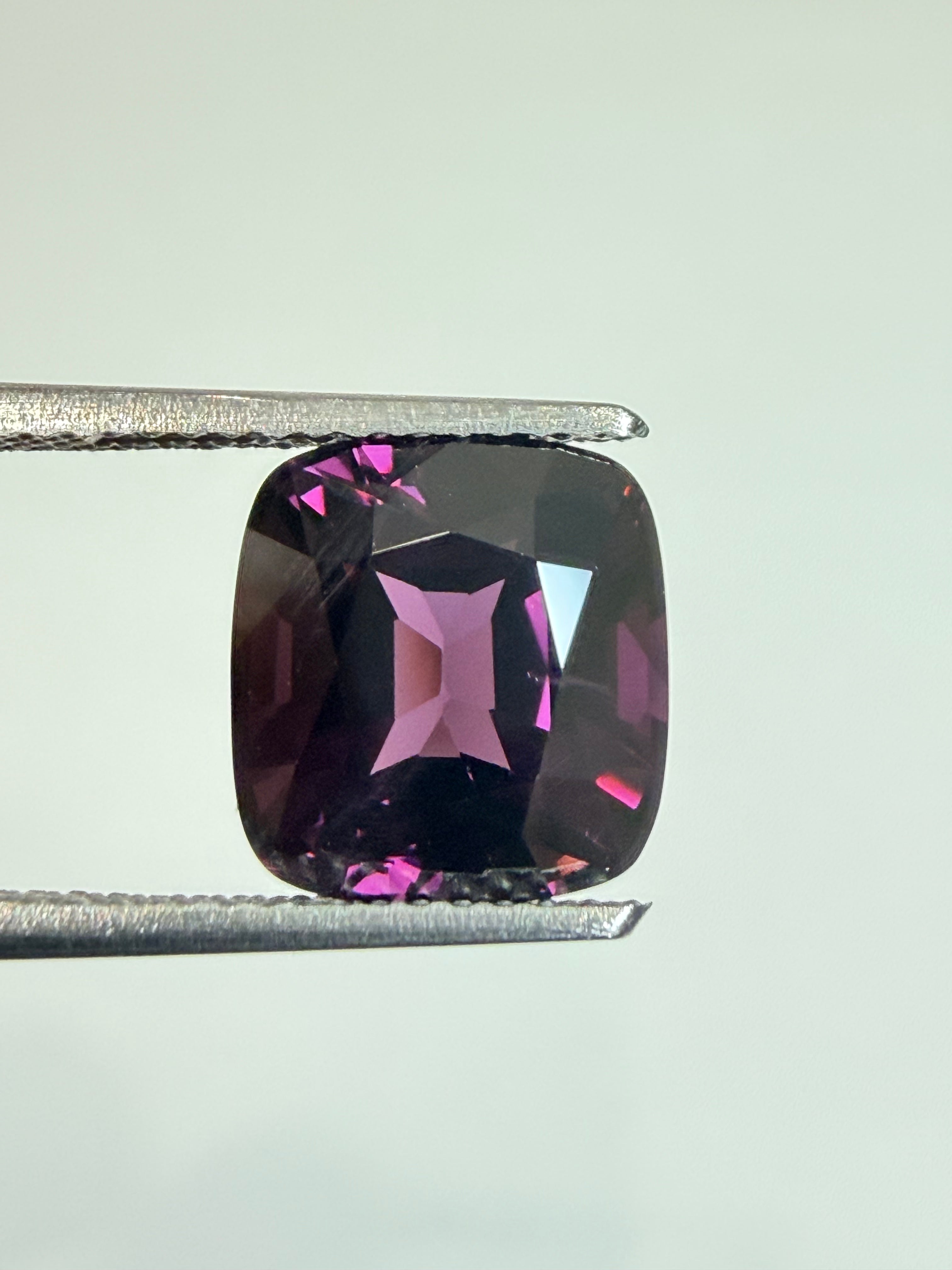Purple Spinel 5.03ct